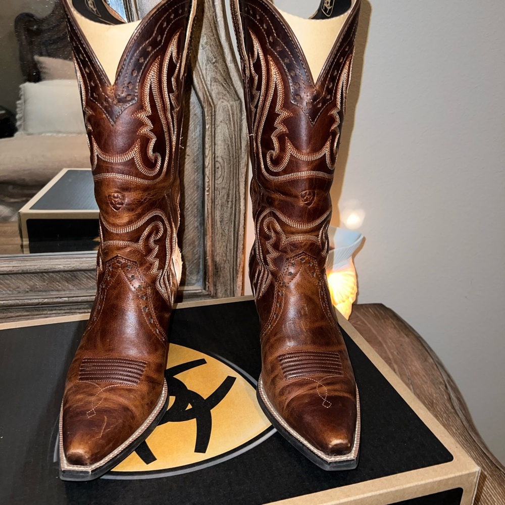 Brown Ariat Boots